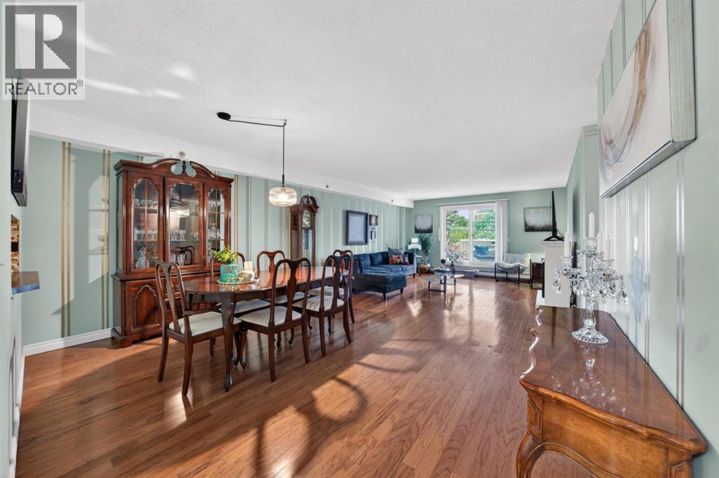 卡尔加里 South Calgary 2卧2卫公寓｜朝南超大露台 1328 sqft - 9