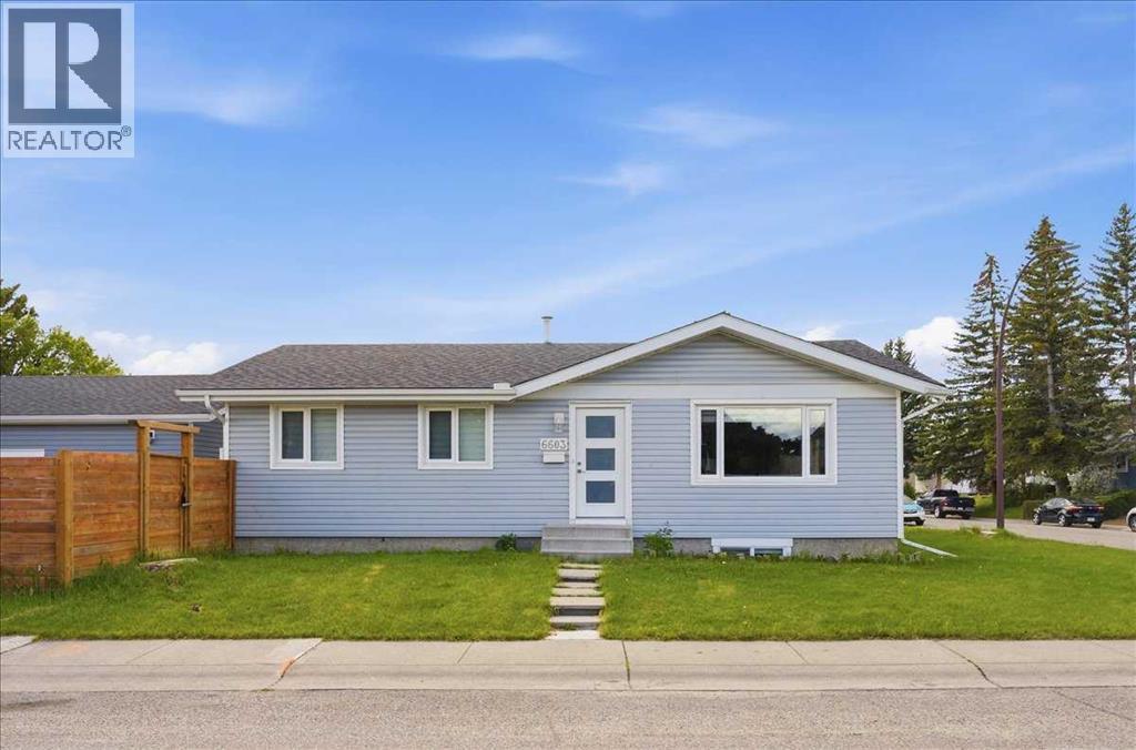 House for Sale in 6603 Malvern Road NE|Calgary, Alberta T2A5C3