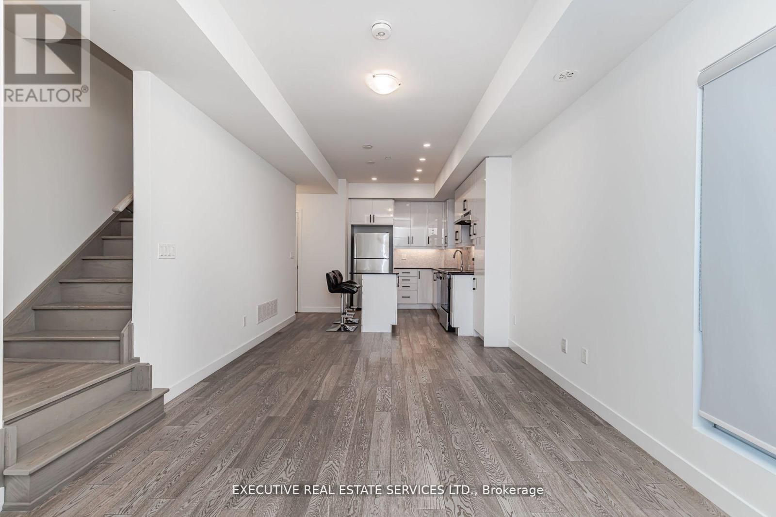 Row / Townhouse for Sale in 39 - 200 MALTA AVENUE|Brampton (Fletcher's Creek South), Ontario L6Y6H8 4