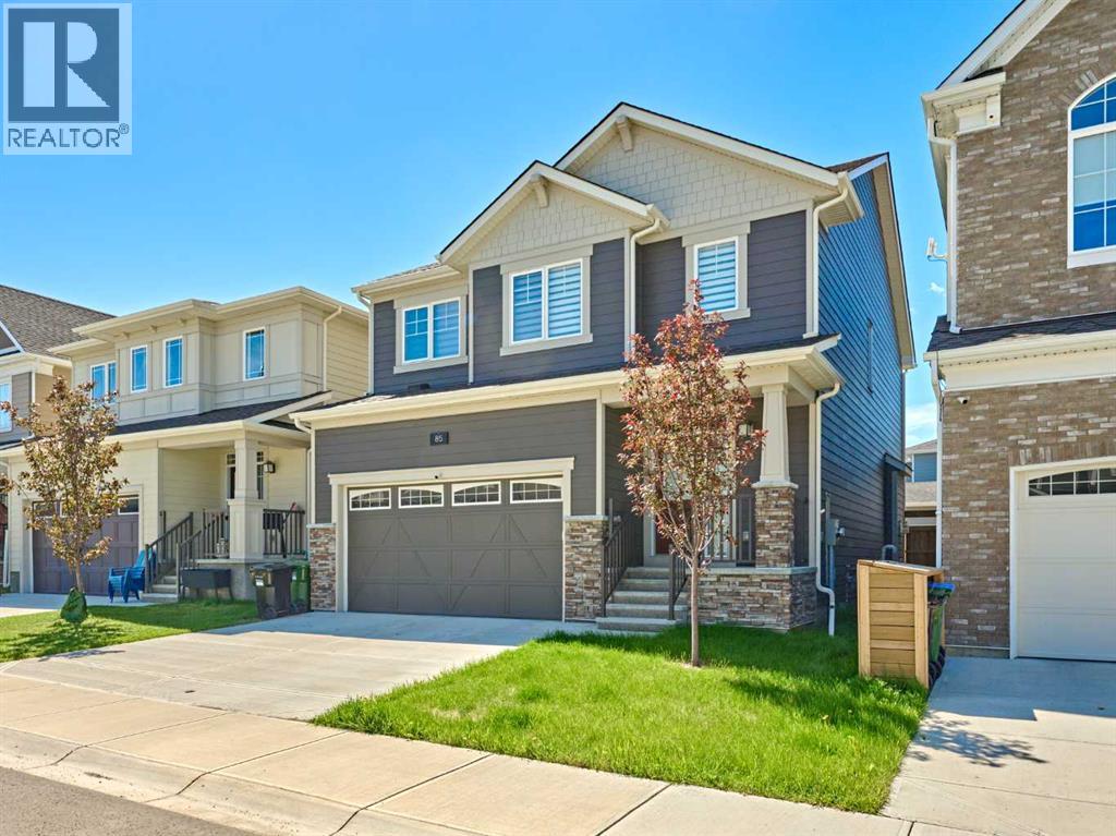 House for Sale in 85 Yorkstone Heath SW|Calgary, Alberta T2X4S4 2