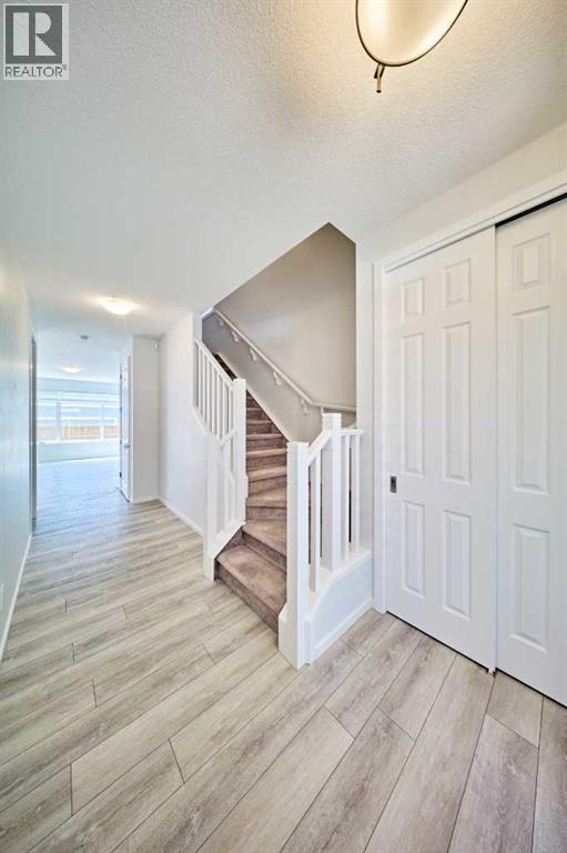 House for Sale in 85 Yorkstone Heath SW|Calgary, Alberta T2X4S4 3
