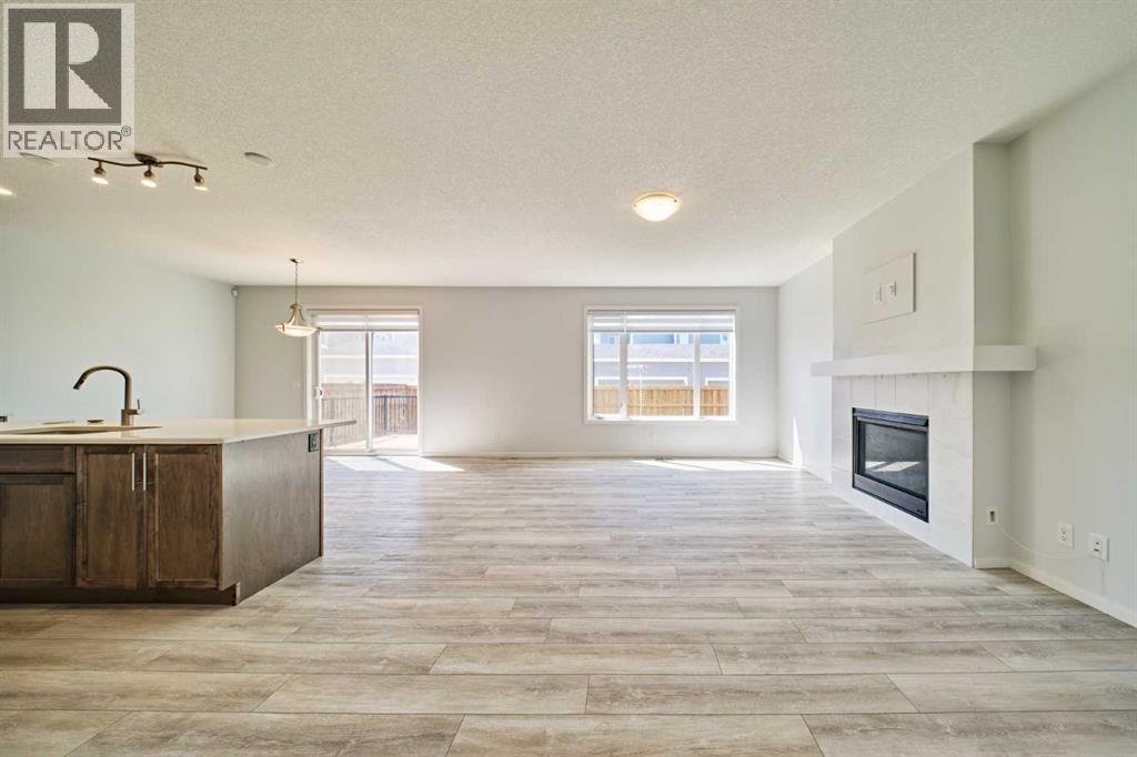 House for Sale in 85 Yorkstone Heath SW|Calgary, Alberta T2X4S4 5