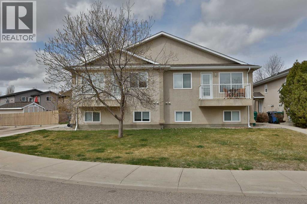 47 Highlands Place W, Lethbridge, Alberta T1J4Y3