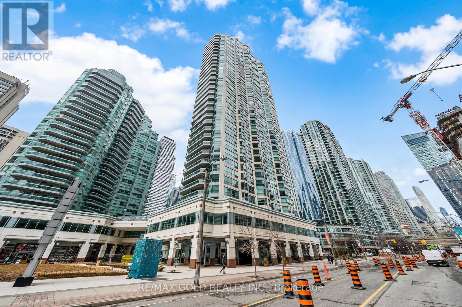 For rent: 2710 - 10 YONGE STREET, Toronto (Waterfront Communities ...