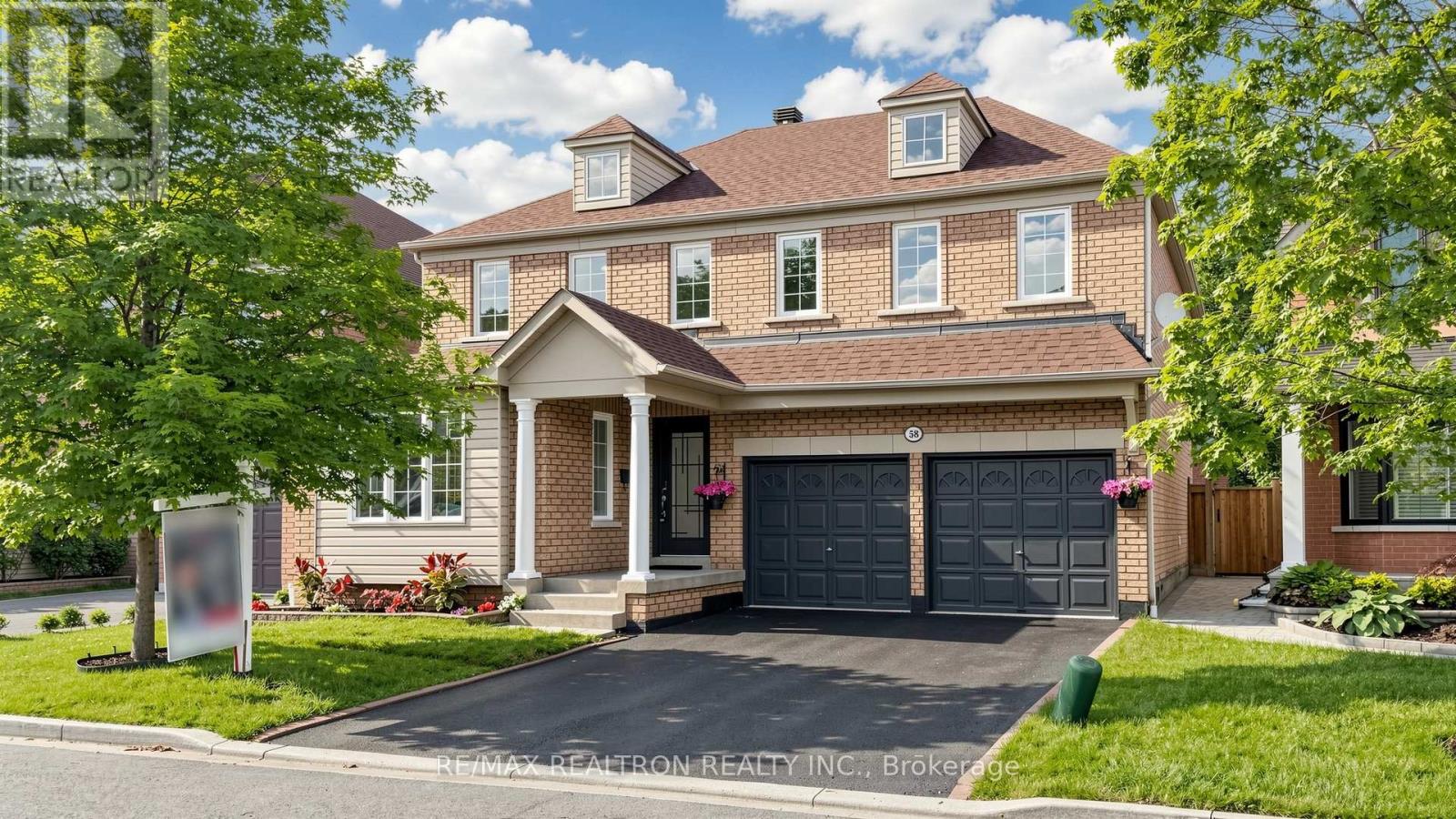 58 BRADBURY CRESCENT