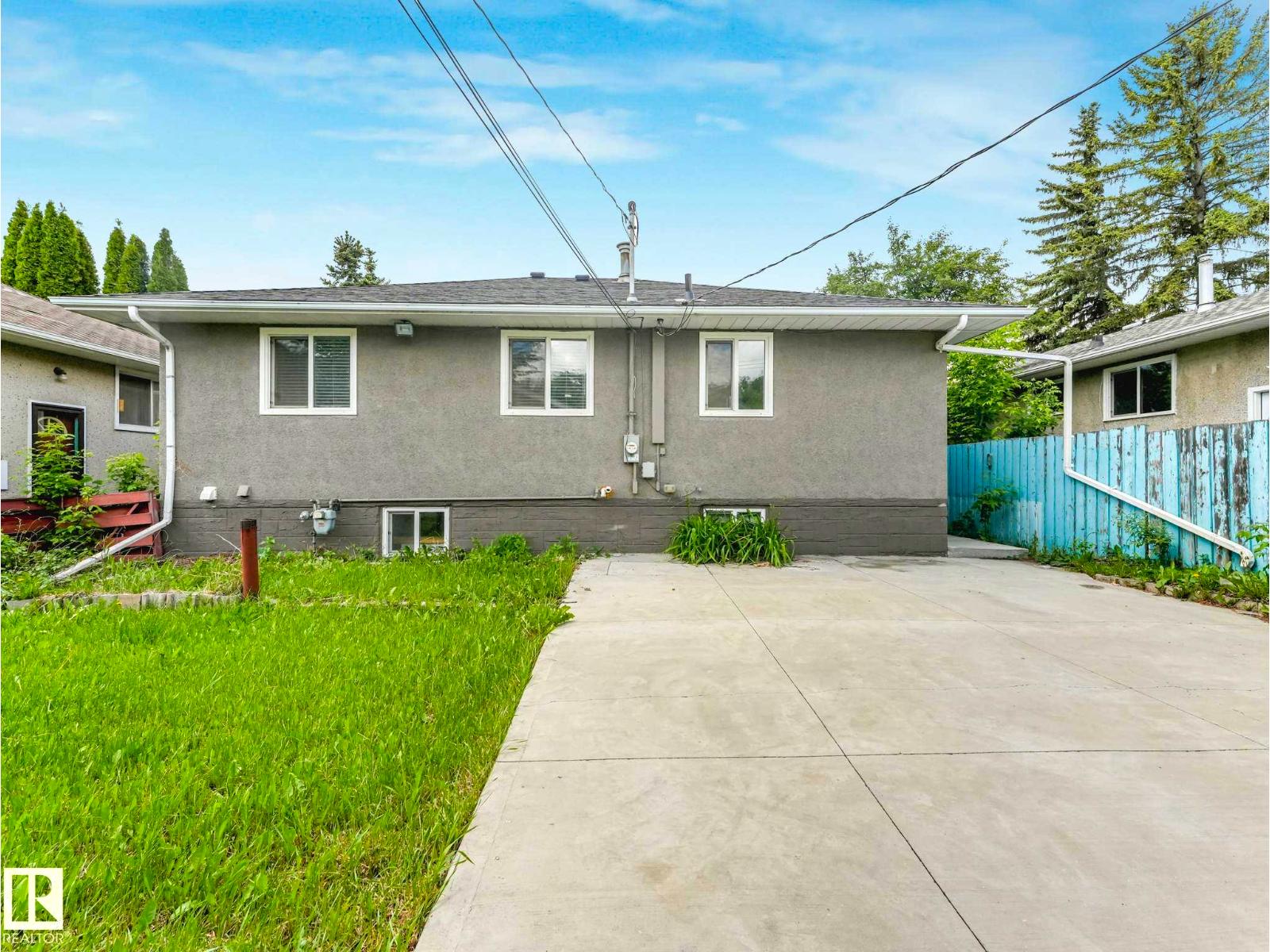 For sale: 12241 54 ST NW, Edmonton, Alberta T5W3N6 - E4493373