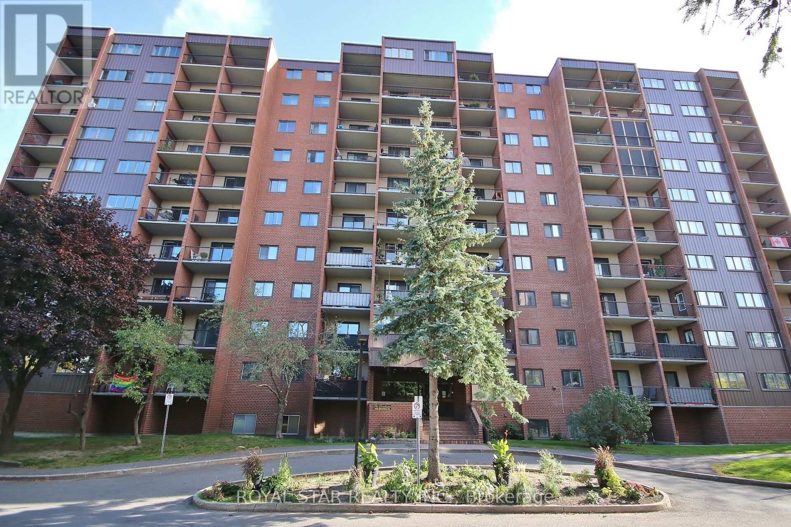 414 - 2650 SOUTHVALE CRESCENT, Ottawa, Ontario K1B4S9