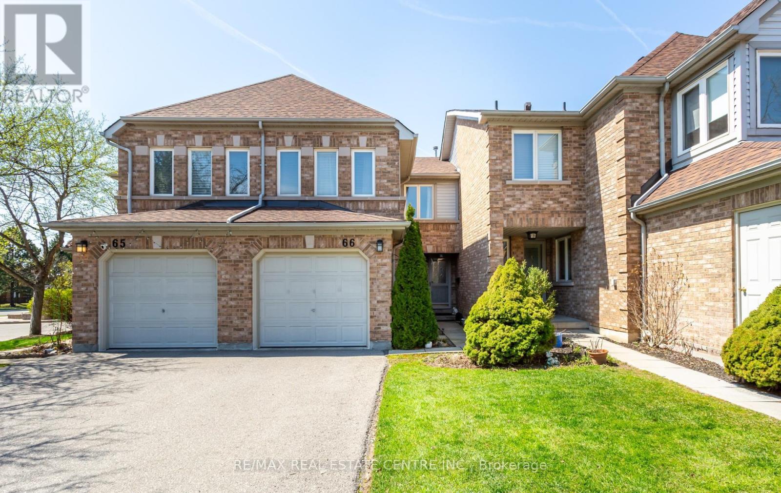 Row / Townhouse for Sale in 66 - 2555 THOMAS STREET|Mississauga (Central Erin Mills), Ontario L5M5P6 3
