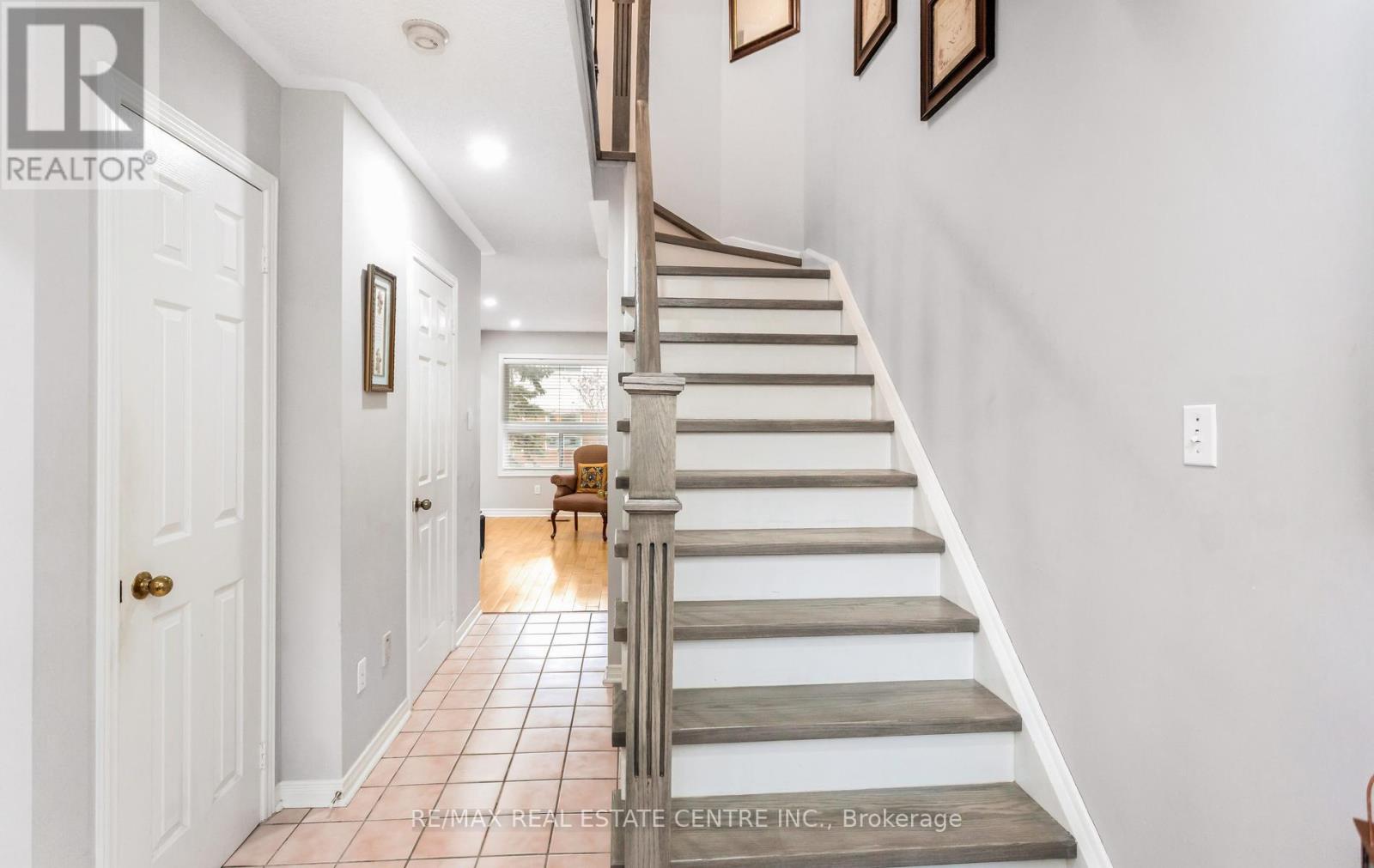 Row / Townhouse for Sale in 66 - 2555 THOMAS STREET|Mississauga (Central Erin Mills), Ontario L5M5P6 5