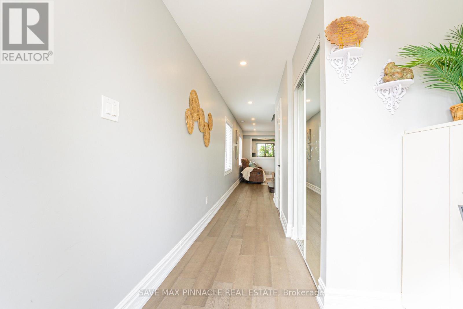 Row / Townhouse for Sale in 47 - 1292 SHERWOOD MILLS BOULEVARD|Mississauga (East Credit), Ontario L5V2G8 5