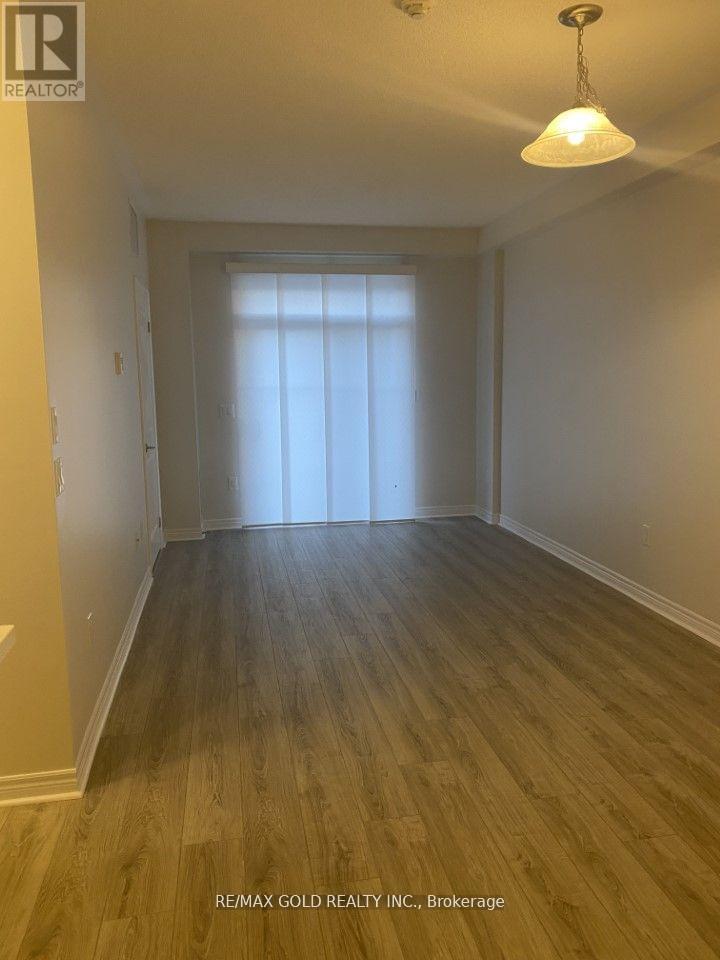 Row / Townhouse for Sale in 205 - 276 GATWICK DRIVE|Oakville (RO River Oaks), Ontario L6H7K3 3