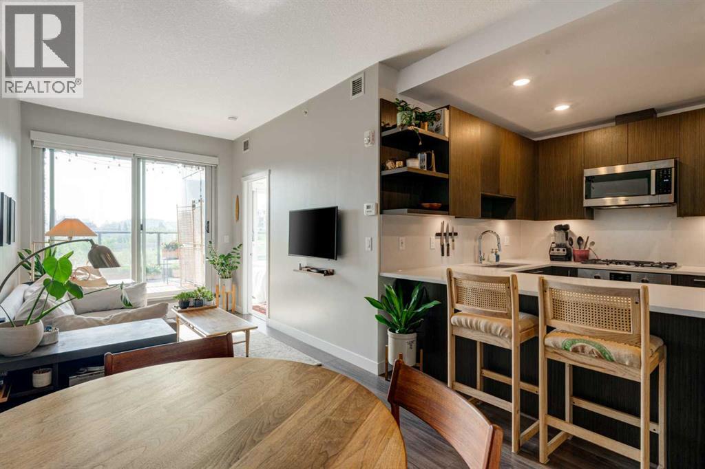 Apartment for Sale in 306, 88 9 Street NE|Calgary, Alberta T2E4E1 2