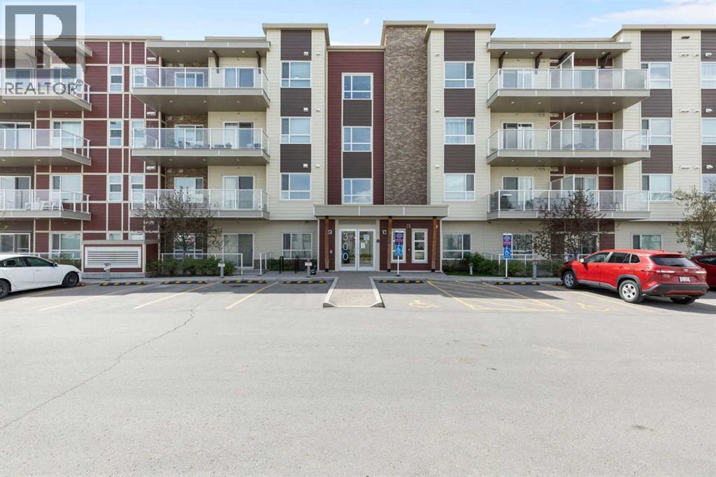 Apartment for Sale in 201, 300 Harvest Hills Place NE|Calgary, Alberta T3K2P4 3