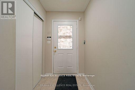 Row / Townhouse for Sale in 66 - 3950 ERIN CENTRE BOULEVARD|Mississauga (Churchill Meadows), Ontario L5M0A5 3