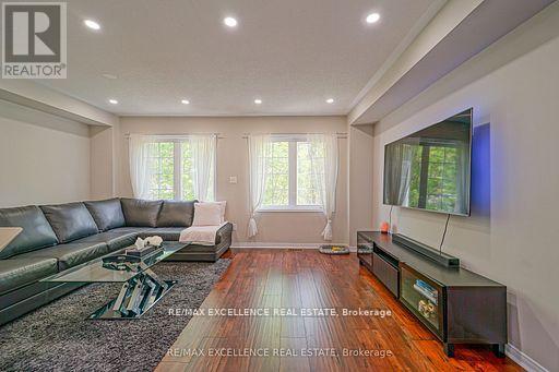 Row / Townhouse for Sale in 66 - 3950 ERIN CENTRE BOULEVARD|Mississauga (Churchill Meadows), Ontario L5M0A5 5
