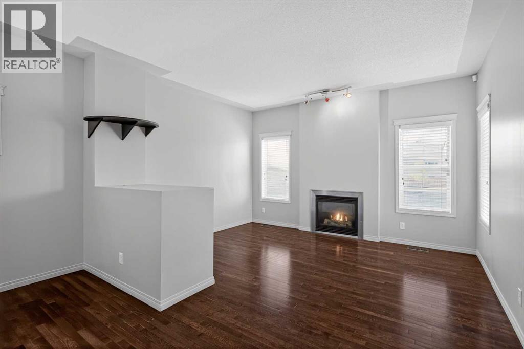 House for Sale in 243 Silverado Plains Close SW|Calgary, Alberta T2X0J2 4