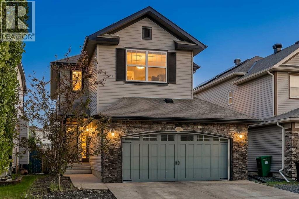 House for Sale in 243 Silverado Plains Close SW|Calgary, Alberta T2X0J2