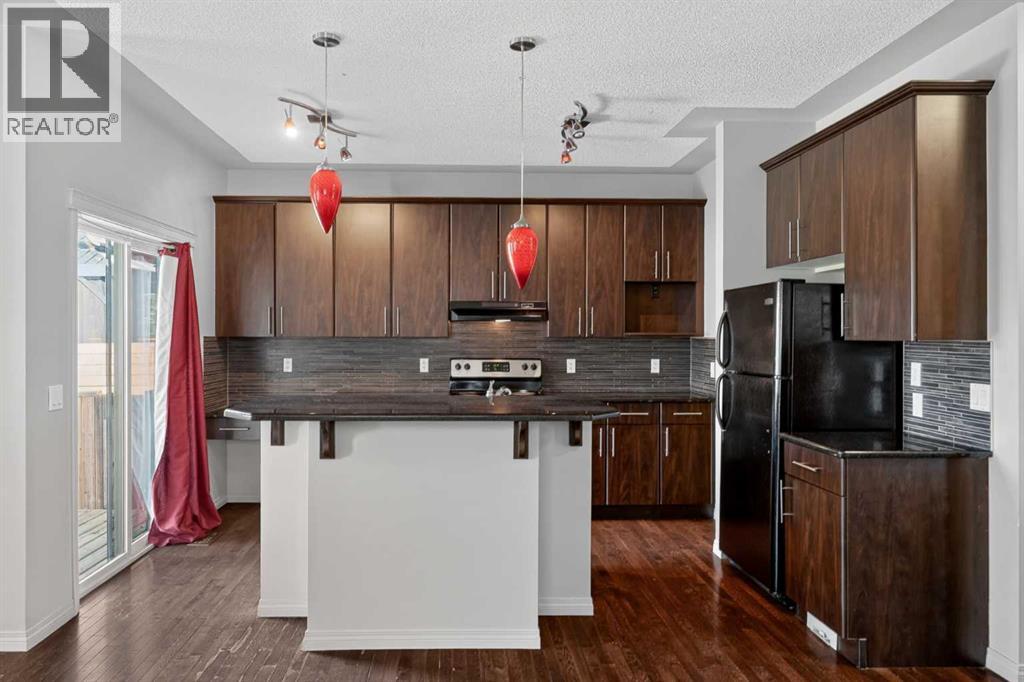 House for Sale in 243 Silverado Plains Close SW|Calgary, Alberta T2X0J2 5