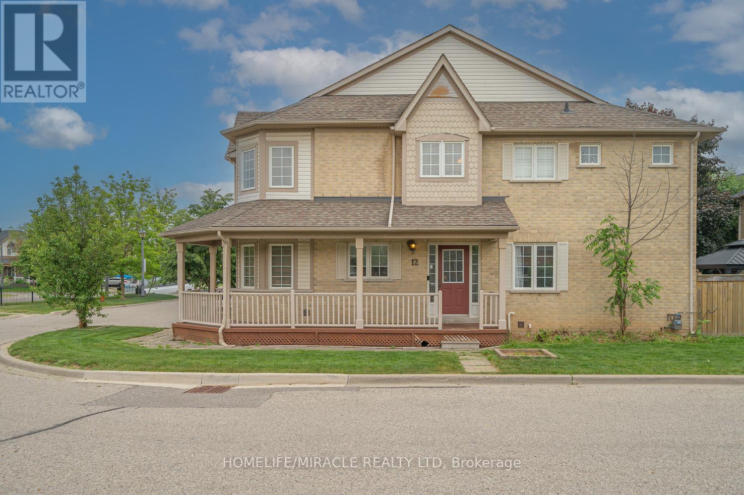 Row / Townhouse for Sale in 12 - 7284 BELLSHIRE GATE|Mississauga (Meadowvale Village), Ontario L5N8E3 2