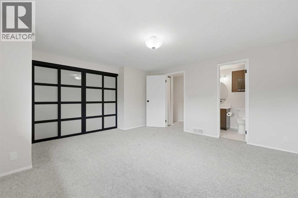 Row / Townhouse for Sale in 36 Falconer Terrace NE|Calgary, Alberta T3J1W4 4