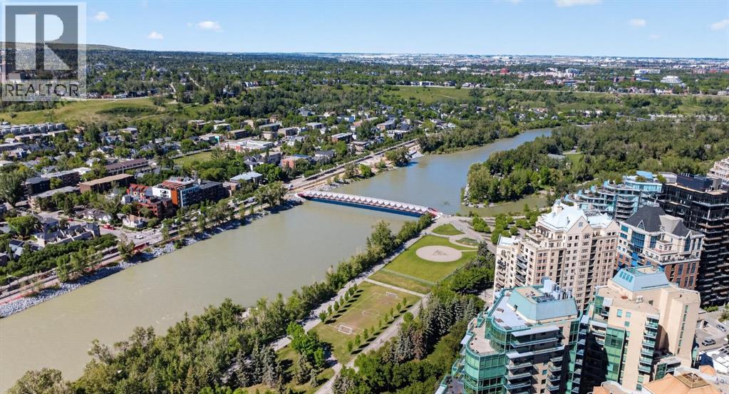卡尔加里 Eau Claire 1卧2卫豪华公寓｜全景落地窗｜带环绕阳台 - 37