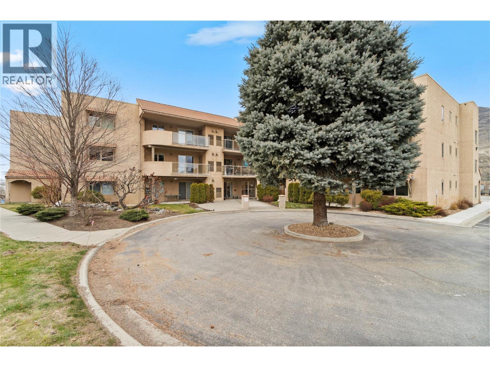 2169 FLAMINGO Road Unit# 309, Kamloops, British Columbia V2C4J8
