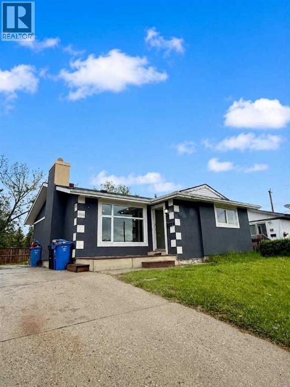 House for Sale in 4968 Marcombe Road NE|Calgary, Alberta T2A4H2