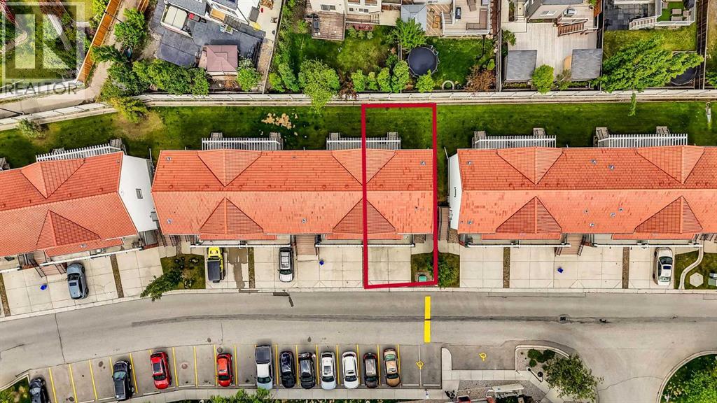 Row / Townhouse for Sale in 19 Royal Oak Plaza NW|Calgary, Alberta T3G0B3 3