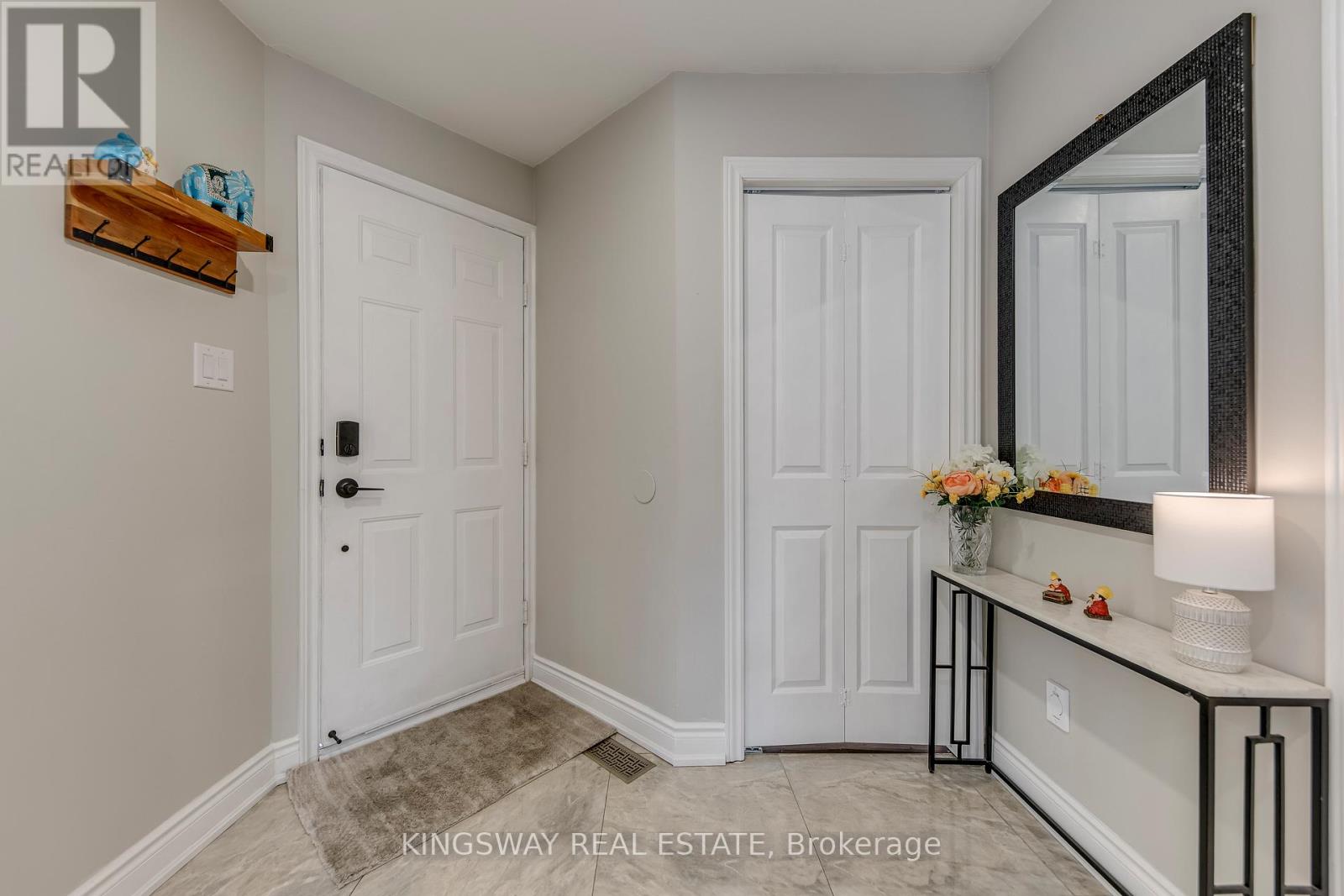 Row / Townhouse for Sale in 66 - 1725 THE CHASE ROAD|Mississauga (Central Erin Mills), Ontario L5M4N3 4