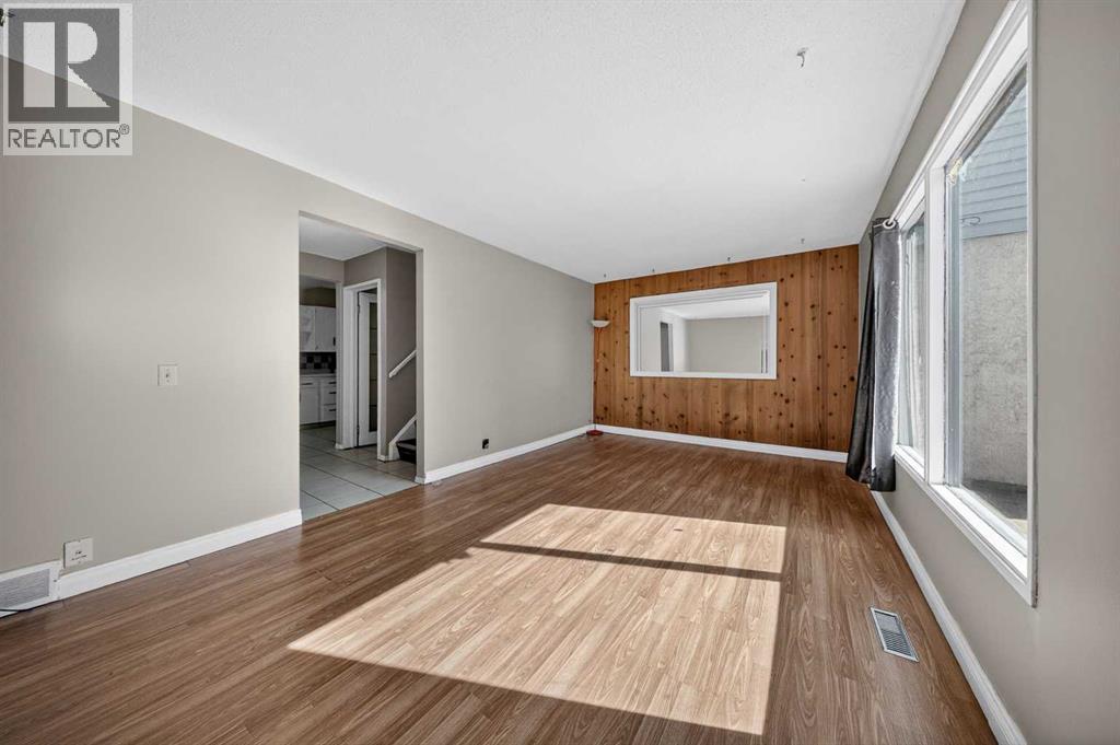 Row / Townhouse for Sale in 520 43 Street SE|Calgary, Alberta T2A3E1 4