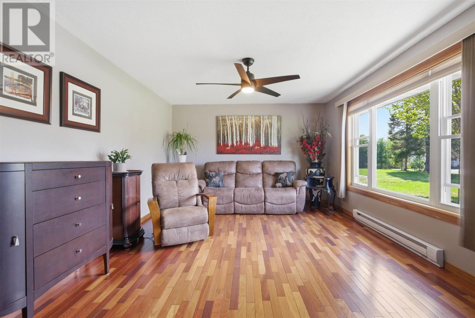 For sale: 43 Mississagi CRES, Iron Bridge, Ontario P0R1H0