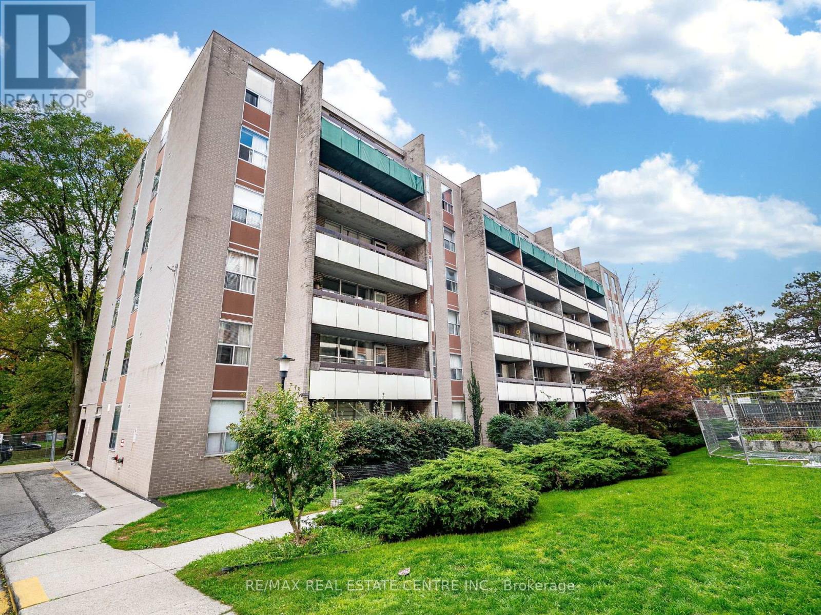 407 - 3625 LAKE SHORE BOULEVARD W, Toronto (Long Branch), Ontario M8W4W2