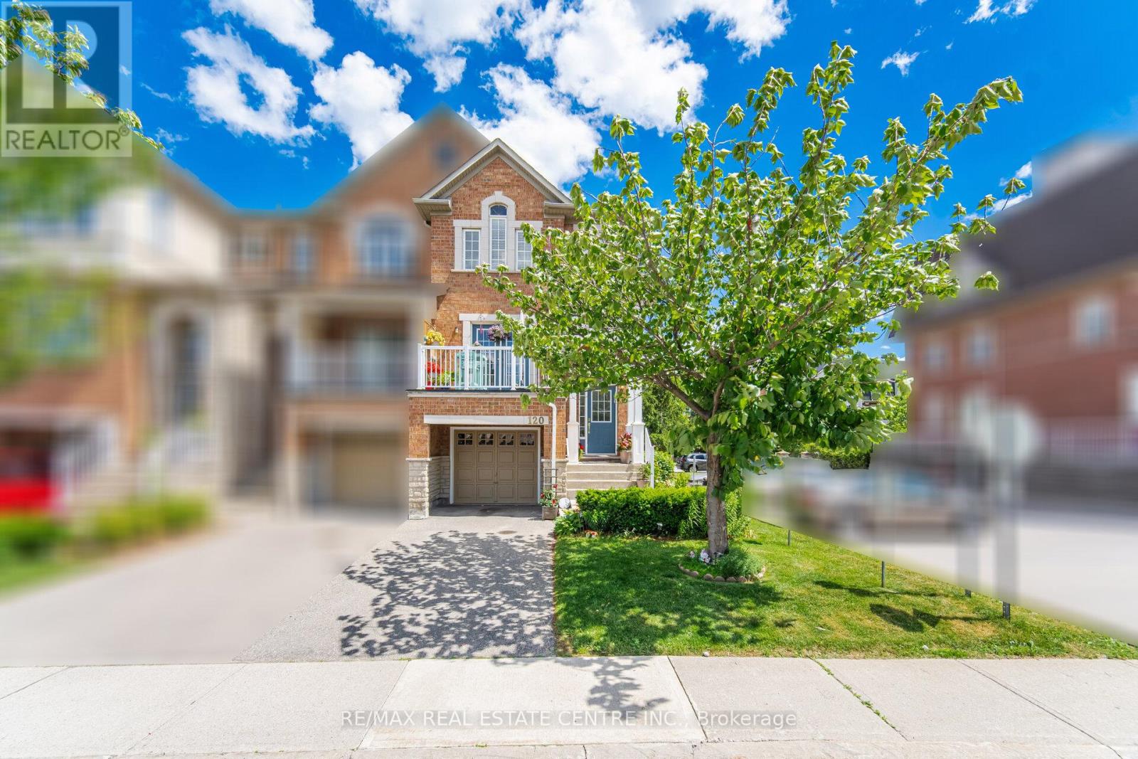 Row / Townhouse for Sale in 120 - 601 SHORELINE DRIVE|Mississauga (Cooksville), Ontario L5B4J9 2