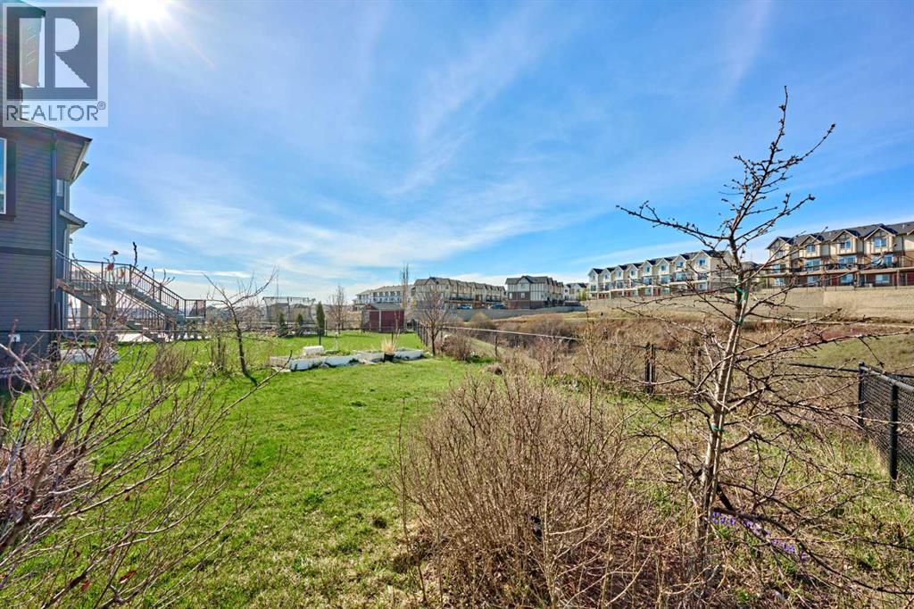 House for Sale in 109 Sherwood Road NW|Calgary, Alberta T3R0P1 5