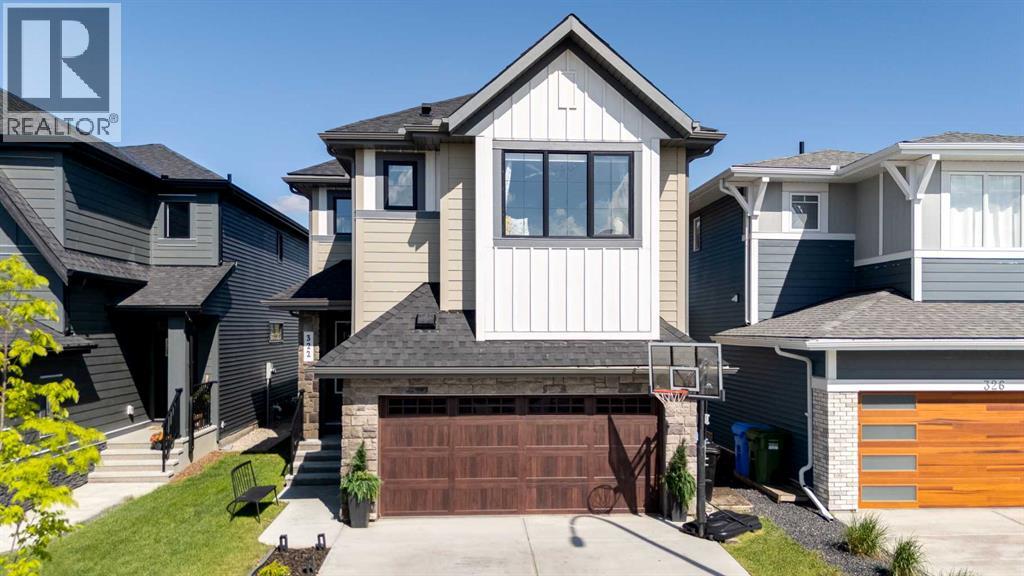 House for Sale in 322 Creekstone Way SW|Calgary, Alberta T2X4E3