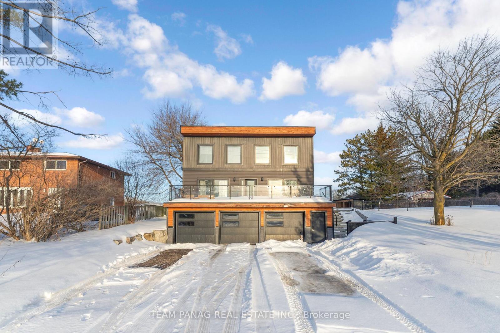 11561 RUSSELL ROAD