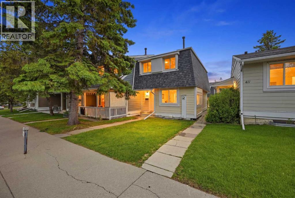 Row / Townhouse for Sale in 409 Georgian Villas NE|Calgary, Alberta T2A7E3