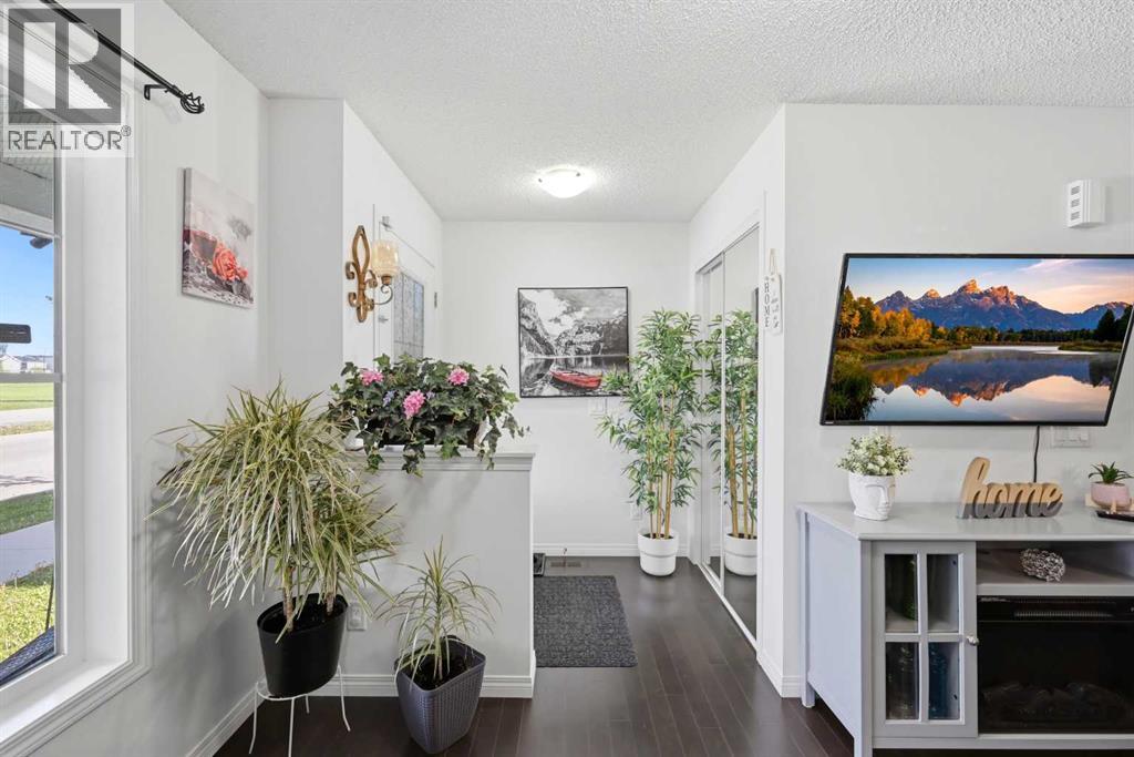 Row / Townhouse for Sale in 10614 Cityscape Drive NE|Calgary, Alberta T3N0P3 5