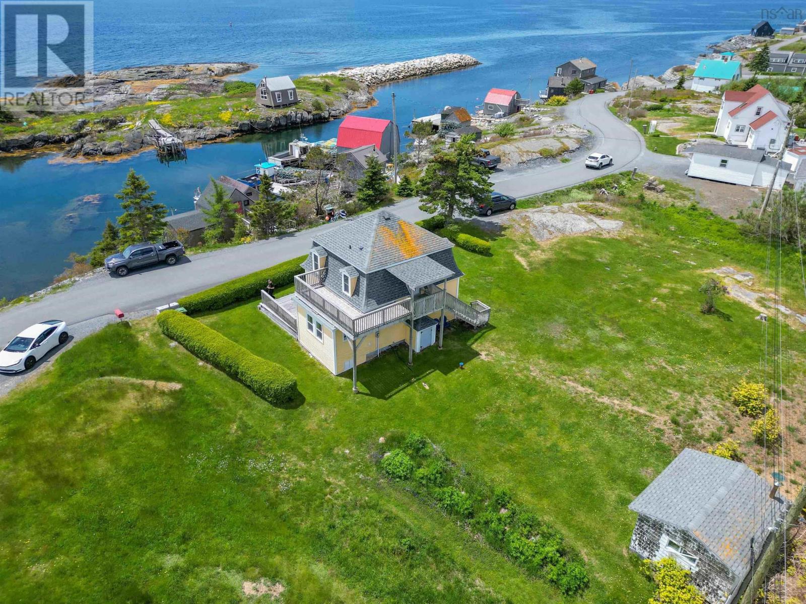 125 The Point Road
