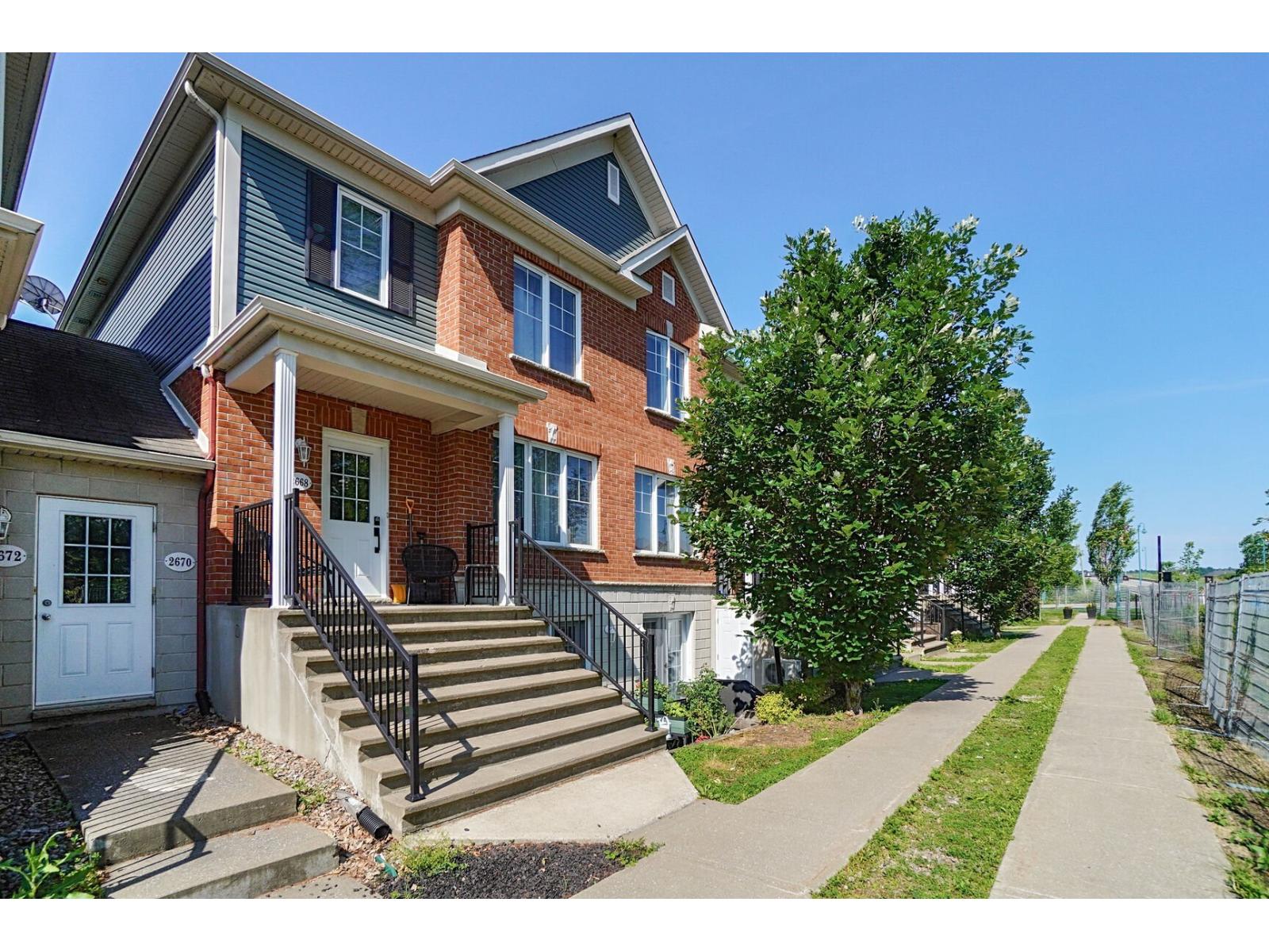 2670 Av. de la Gare, Mascouche, Quebec J7K0N6