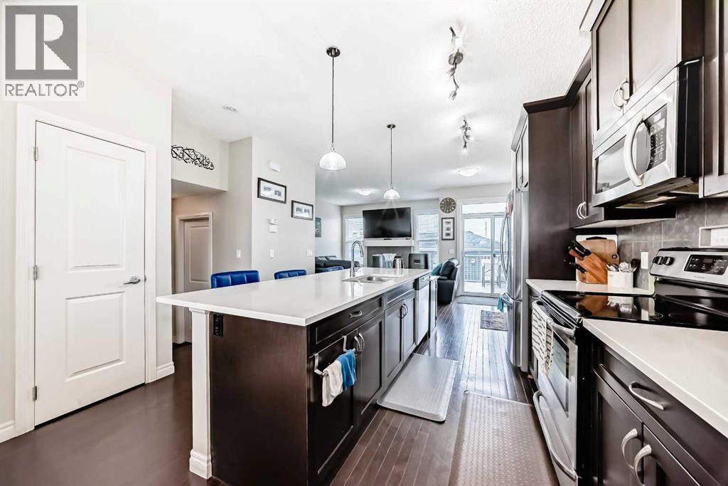 Duplex for Sale in 136 Redstone Avenue NE|Calgary, Alberta T3N0J6 5