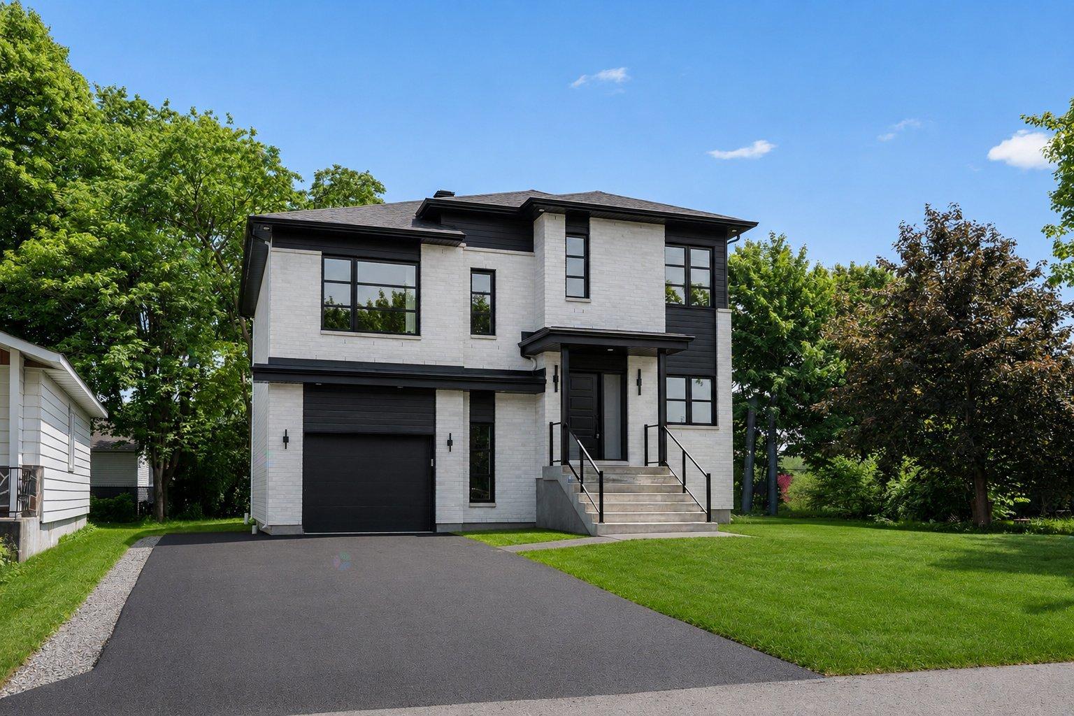 7 Rue Lavigne, Boisbriand, Quebec J7G1P2