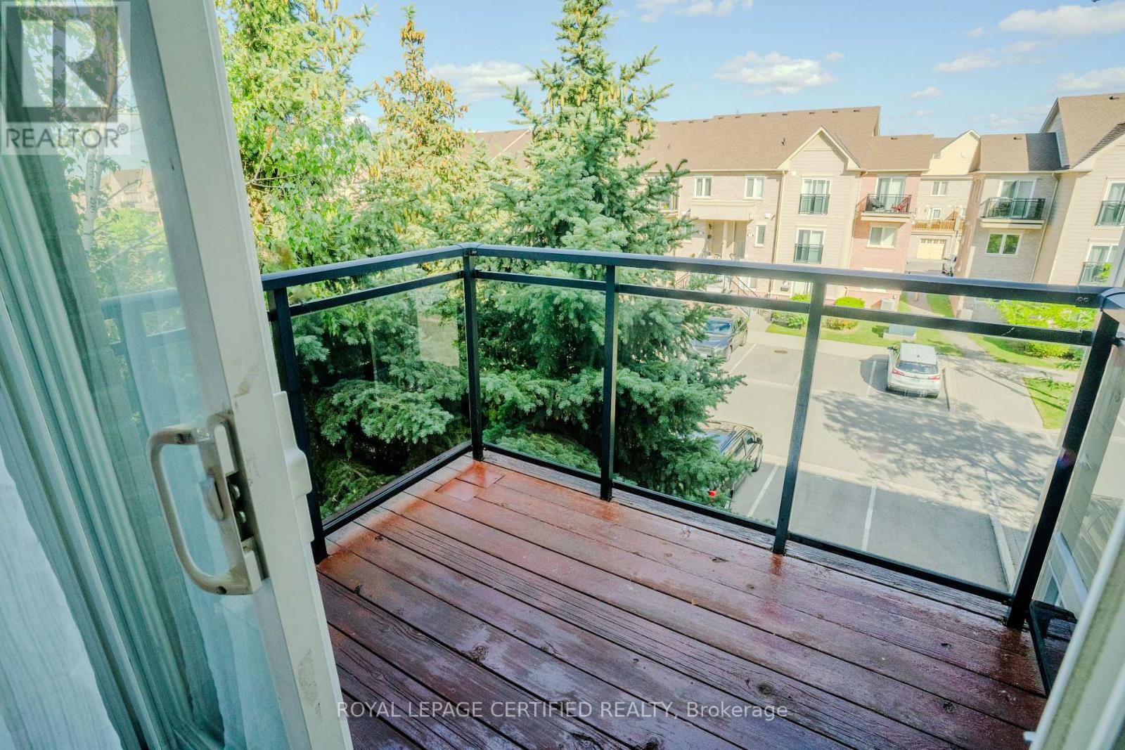 Row / Townhouse for Sale in 353 - 4975 SOUTHAMPTON DRIVE|Mississauga (Churchill Meadows), Ontario L5M8C8 5