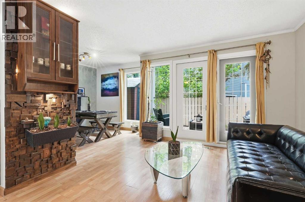 Row / Townhouse for Sale in 2, 97 Grier Place NE|Calgary, Alberta T2K5Y5 4