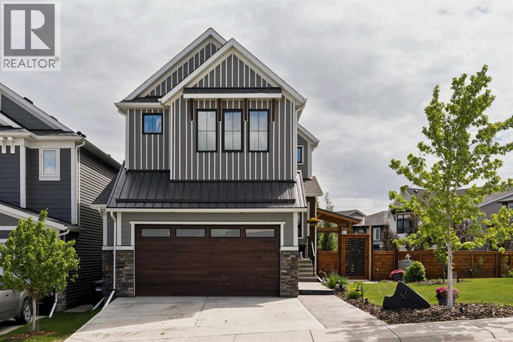 House for Sale in 36 Rowley Rise NW|Calgary, Alberta T3L0G8 2