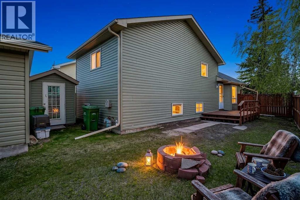 House for Sale in 18 Martinview Crescent NE|Calgary, Alberta T3J2S2 3