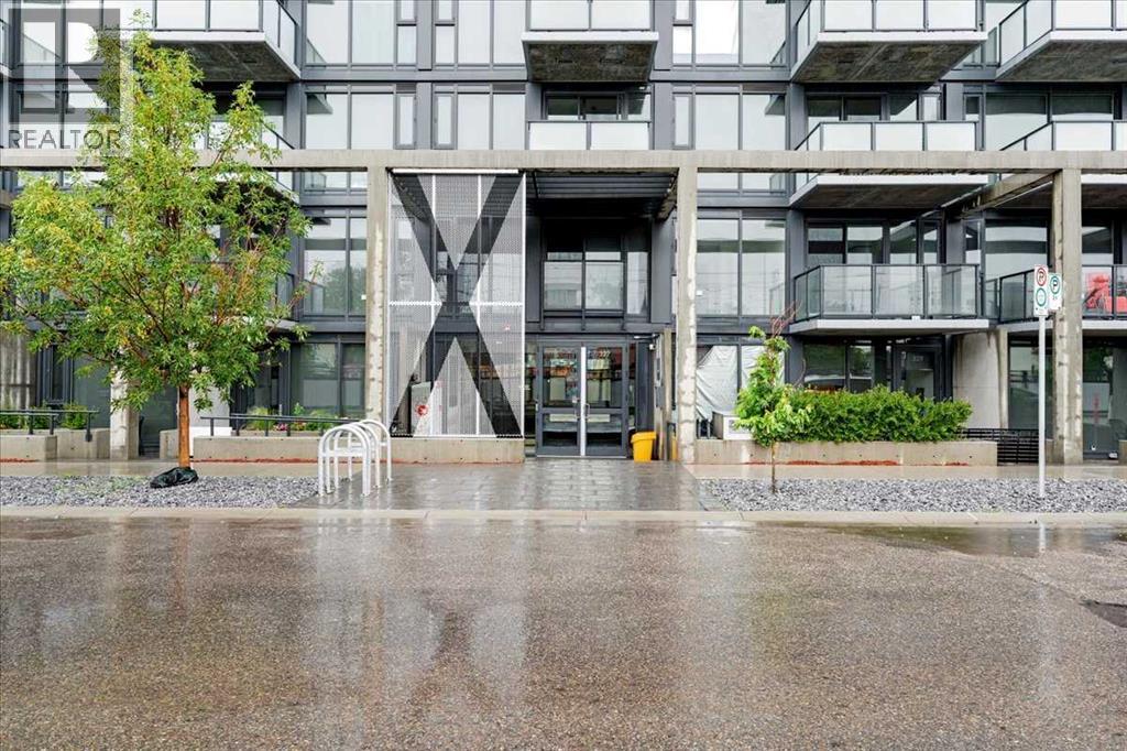 Apartment for Sale in 310, 327 9A Street NW|Calgary, Alberta T2N1T7