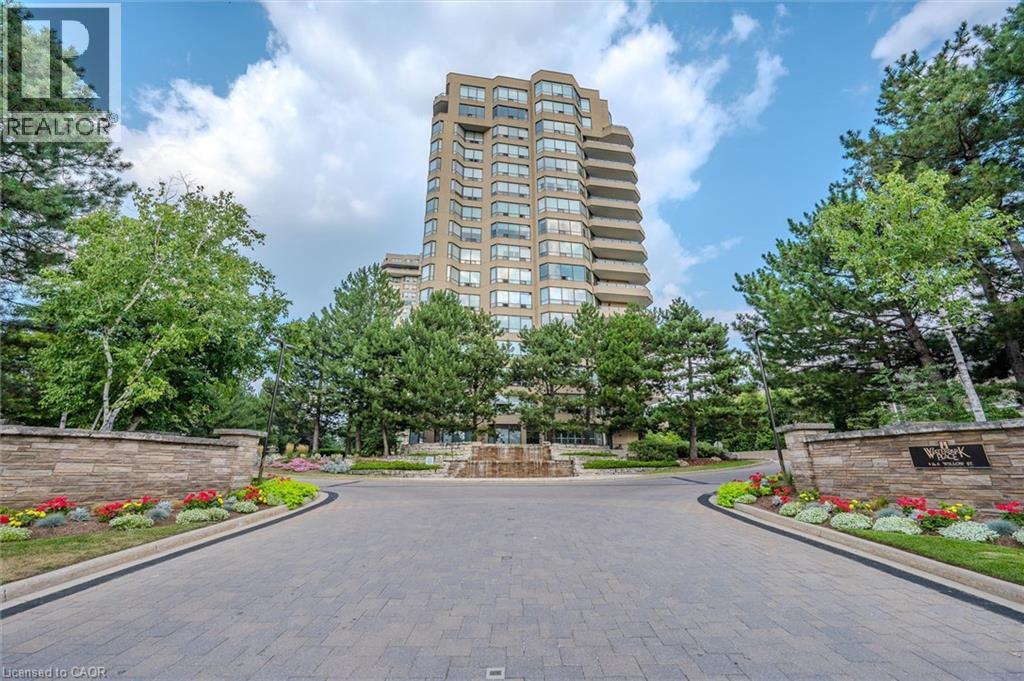 6 WILLOW Street Unit# 602, Waterloo, Ontario N2J4S3