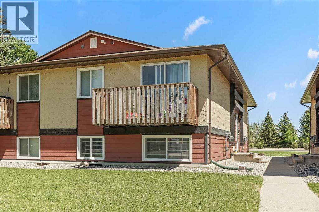 35, 5 Acadia Road W, Lethbridge, Alberta T1K4C1