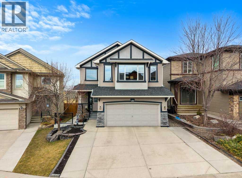 House for Sale in 201 Pantego Road NW|Calgary, Alberta T3K0B8 2